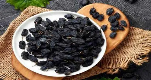 خرید جدیدترین انواع مویز سیاه بی دانه